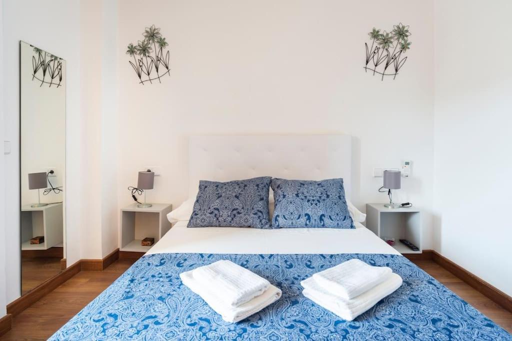 Ayala Beach Apartment Málaga Esterno foto
