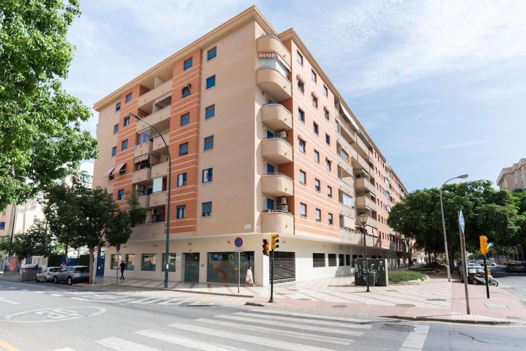 Ayala Beach Apartment Málaga Esterno foto